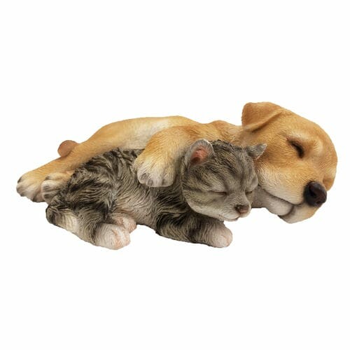 Zvířátka a postavy OUTDOOR "TRUE TO NATURE" Spící Labrador štěně&kotě, š. 18,1 cm|Esschert Design