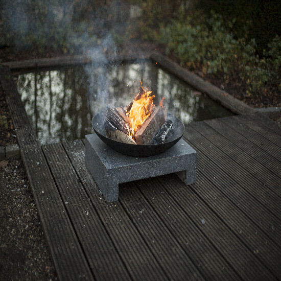 Fire pit "FANCY FLAMES" on a granite table, 60 x 60 x 23 cm|Esschert Design