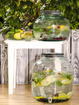 Beverage barrel made of recycled glass 
